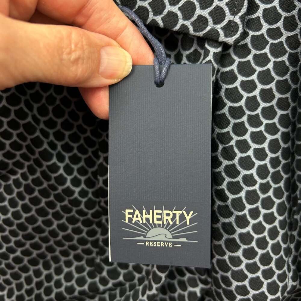 Faherty Short Sleeve Movement Pique Polo Men's Size S Midnight Fish Scale NWT - Picture 5 of 12